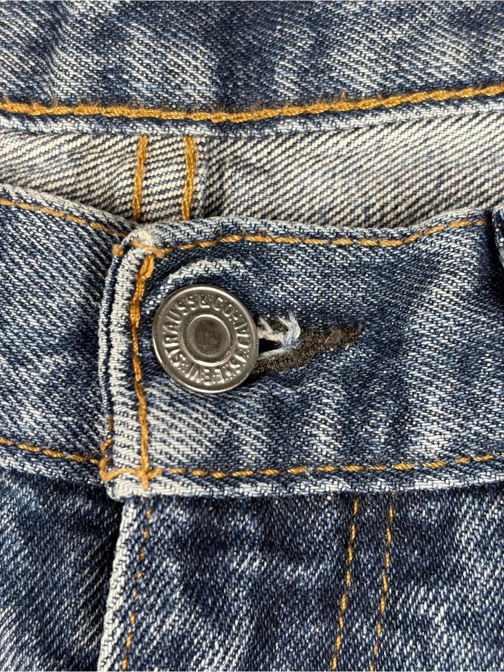 Levi's‎ 505 Men's Medium Blue Straight-Leg Jeans